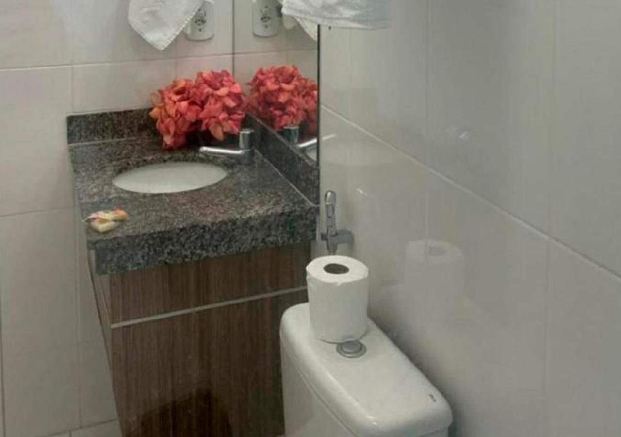 Lacqua Diroma Apartamento Completo Com Fogao, Geladeira, Micro-Ondas, Piscina 24H, Acomoda Ate 5 Pessoas Caldas Novas Exterior photo