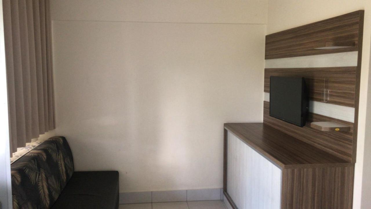 Lacqua Diroma Apartamento Completo Com Fogao, Geladeira, Micro-Ondas, Piscina 24H, Acomoda Ate 5 Pessoas Caldas Novas Exterior photo